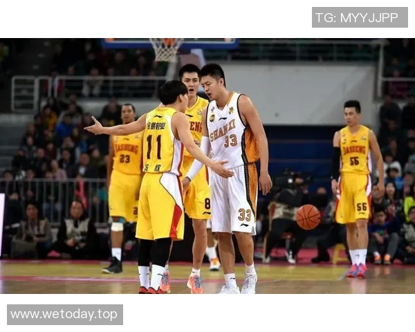 昔日王者CBA状态下滑，何去何从？